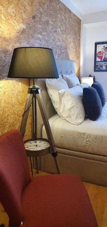 Casa Do Criativo Bed&Breakfast Almada Luaran gambar